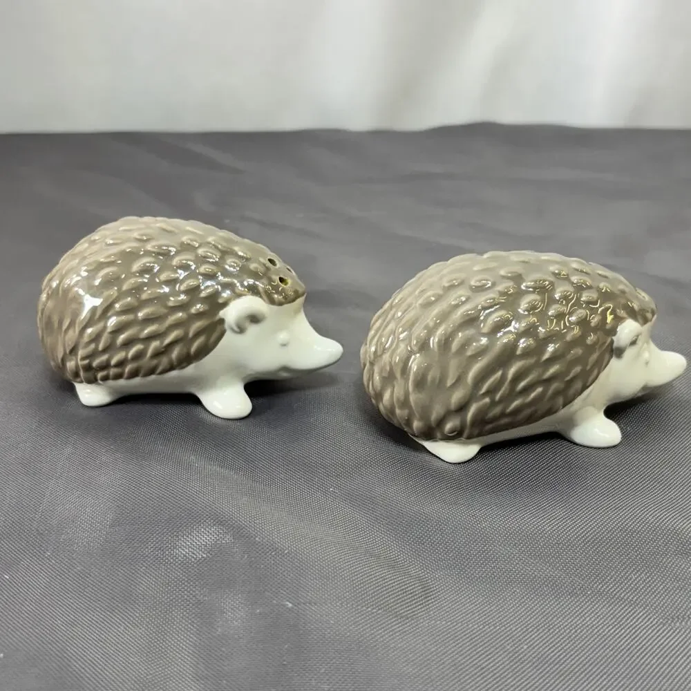 Ceramic Hedgehog Figural Salt & Pepper Shakers Target Threshold